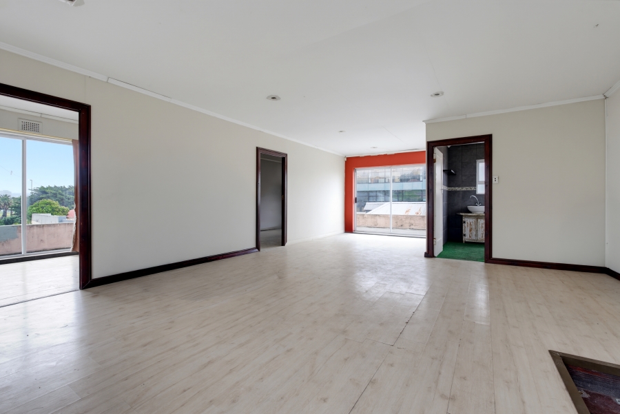 3 Bedroom Property for Sale in Zonnebloem Western Cape